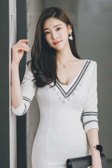 堕落的女教师动漫